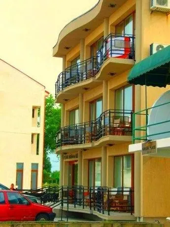 Vila Adriano - Image 1