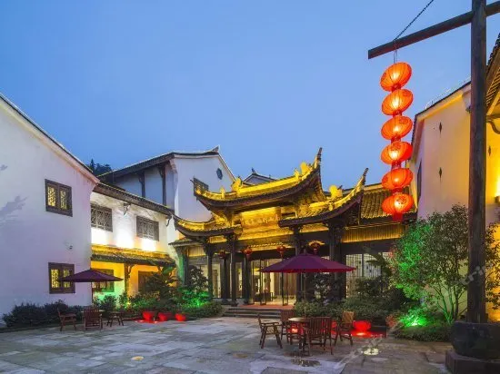 NO. 61 NANSHAN ZHUHAI INN - Image 1