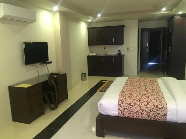 STS Smart Suites - Image 1
