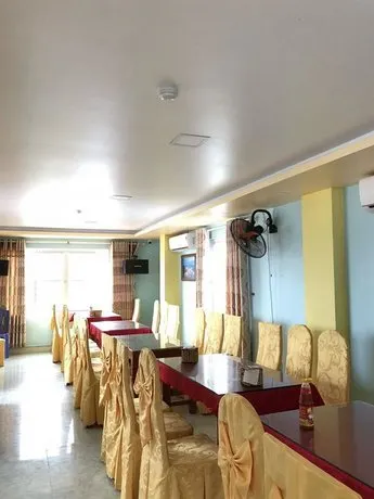 Khanh Huyen Seaview Hotel - Image 1