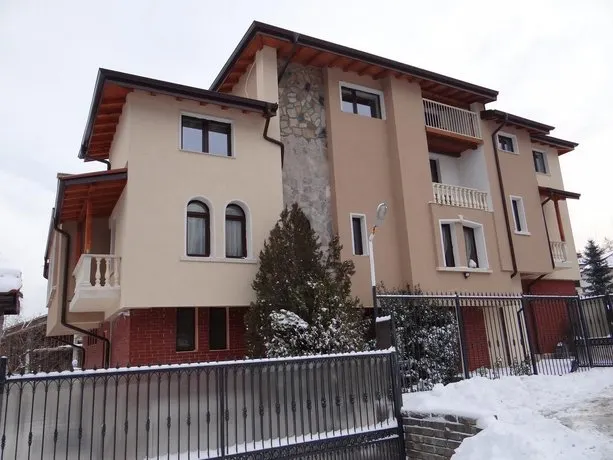 Guest House Alina - Image 1