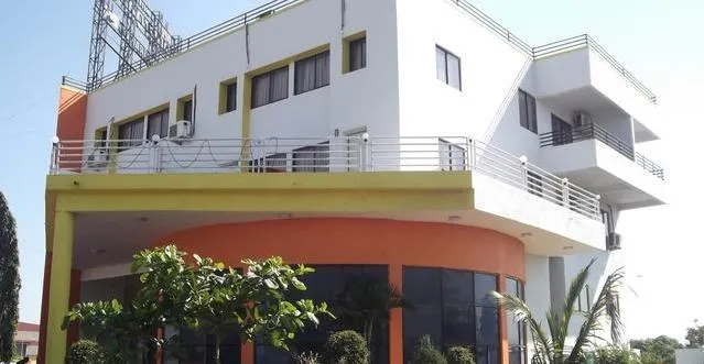 Kailash Lodging - Image 1