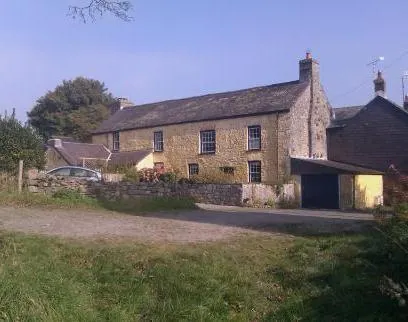 Plas Farmhouse B&B - Image 1