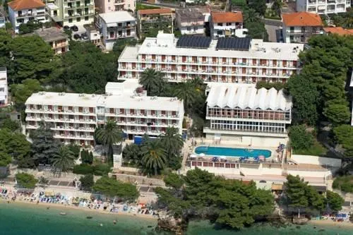 Hotel Aurora - Image 1