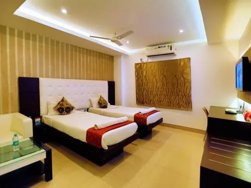 OYO Premium Shivalik Nagar Haridwar - Image 1