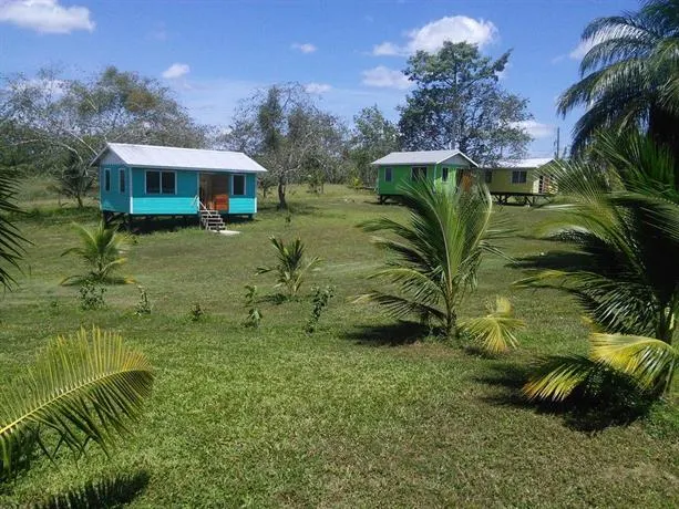 Moe's Place - Image 1