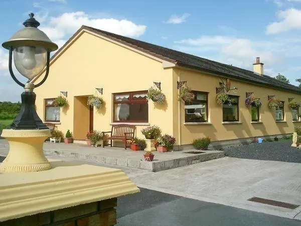 Derry House - Image 1