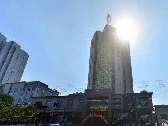 Shengli Shiyou Plaza Hotel - Image 1