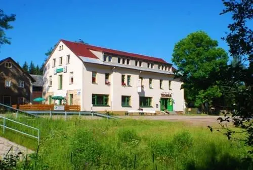 Waldgasthaus & Pension Teichhaus - Image 1