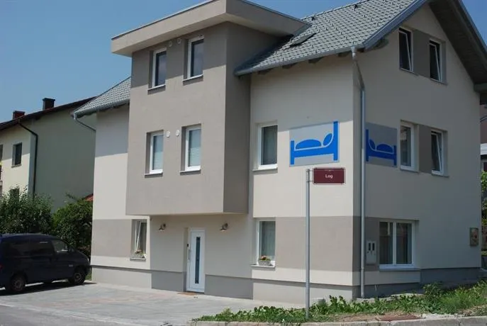 Mondina Guest House - Image 1