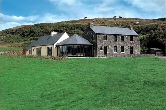 Ballyvonane Luxury House - Image 1
