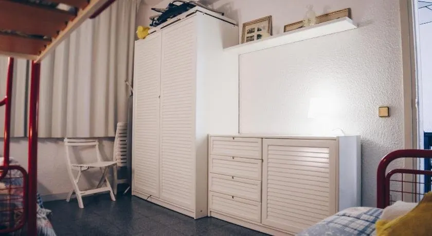 COZY FLAT OVER THE BEACH - Image 1