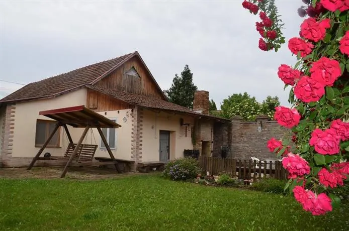 Alfoldi Vendeghaz - Image 1