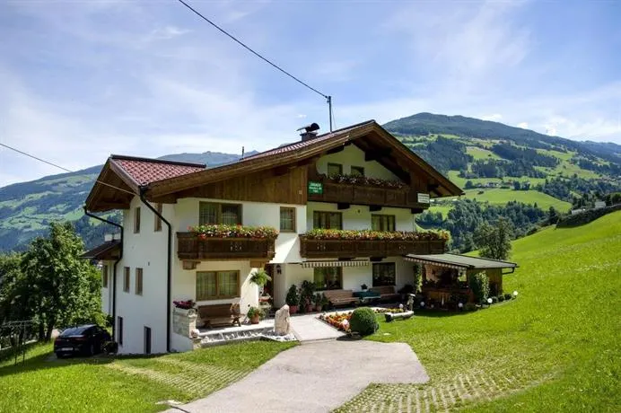 Haus Gugglberger - Image 1