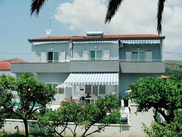 Apartments Oceania - Image 1