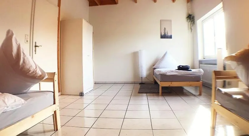 Workers Apartment- three room apartment with kitchen and wifi - Image 1