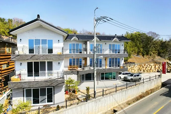 Ulsan Sunrise Pension - Image 1