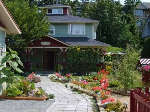A Scented Garden Bed & Breakfast - Image 1