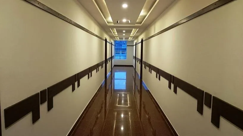 Pluspoint Suites By OYO Rooms - Image 1