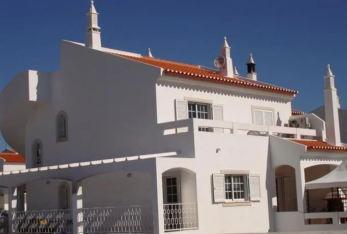 Casa Elouise - Image 1