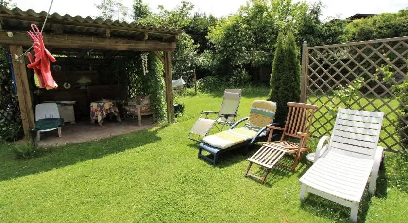 Cozy Apartment in Wernberg with Swimming Pool - Image 1