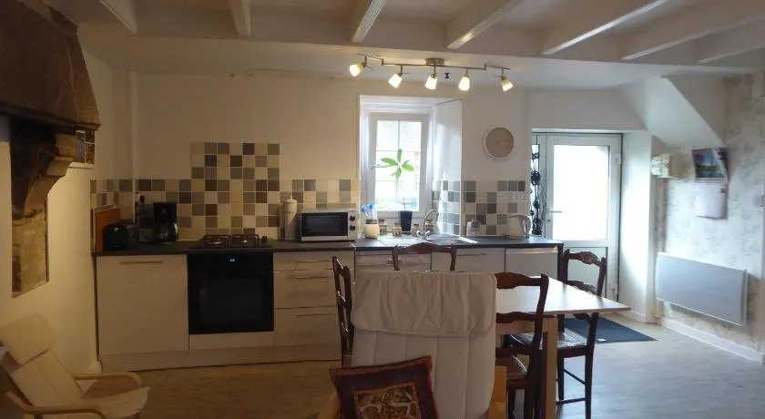 Ker Gaby - Image 1