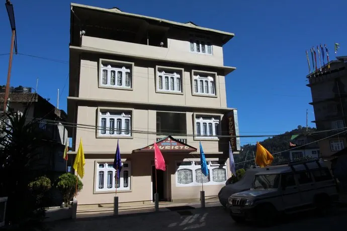 Delight Hotels The Touristo - Image 1