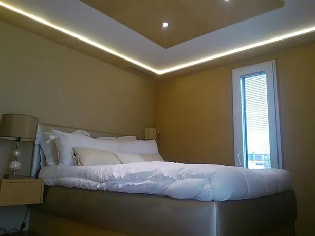 Home Aboard - Image 1