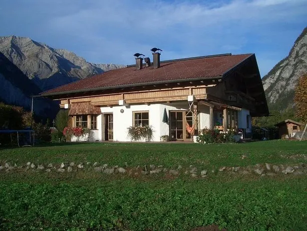 Landhaus Lindl - Ein ruhiges Platzl zum Wohlfühlen - Image 1