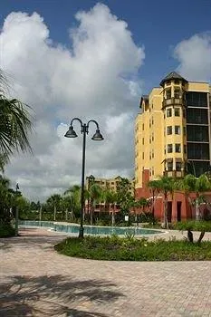 Grande Palisades Resort - Image 1