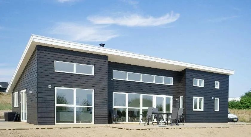 8 Person Holiday Home in Allinge - Image 1