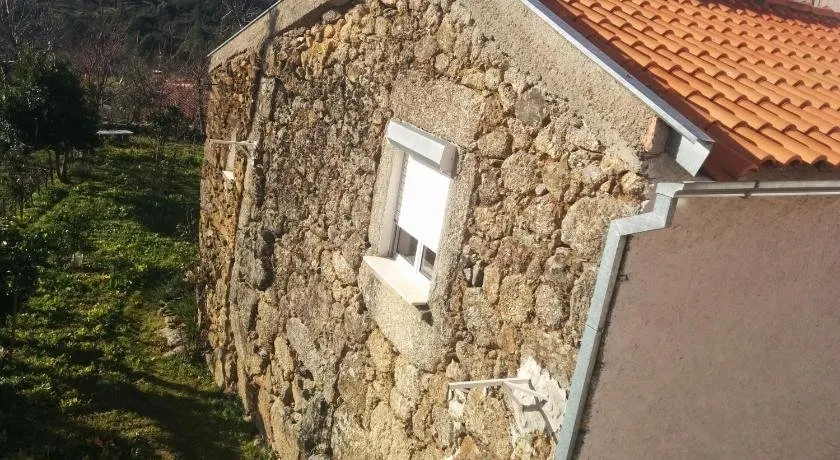 Casa Do Fundo Do Povo - Serra Da Estrela - Image 1