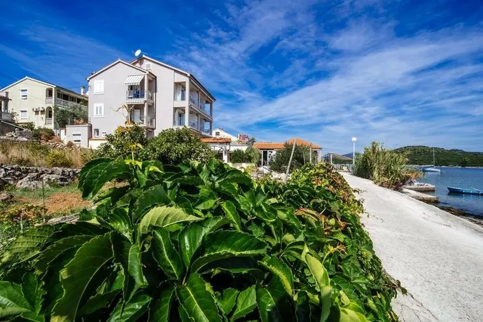 Apartments Vanessa-Vivien - Image 1