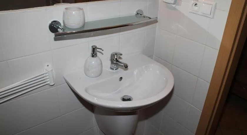 Apartman Malino Brdo Hrabovo - Image 1
