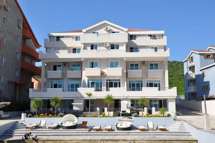 Apartments Adeona - Image 1