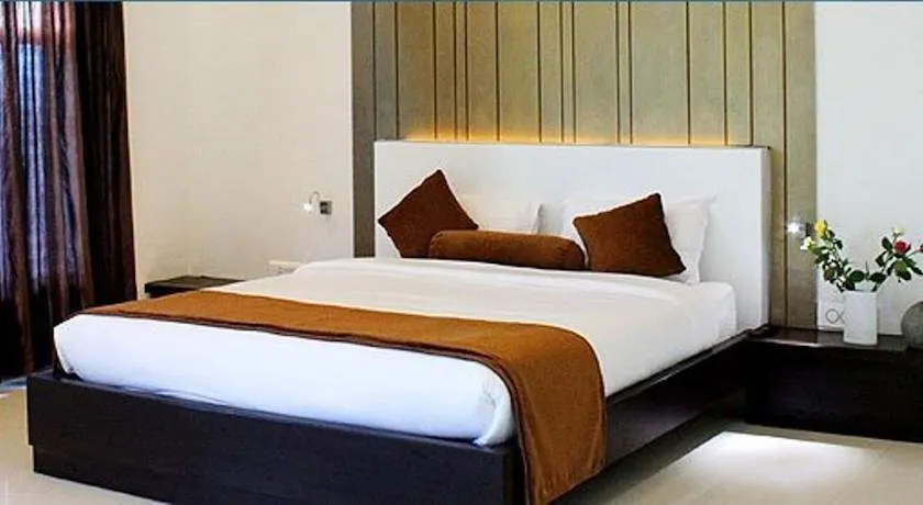 Summit Airport Hotel And Spa Bagdogra - Image 1