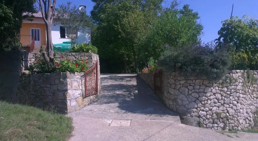 Apartment Fena - Image 1