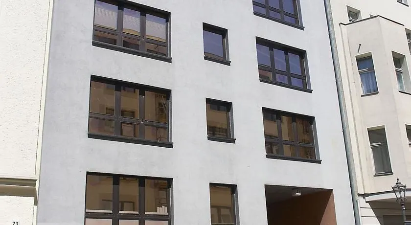 L72 Appartements Berlin Mitte - Image 1
