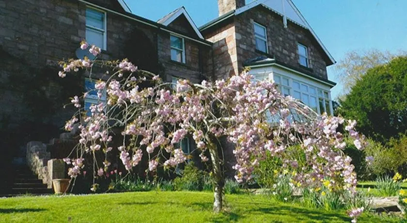 Portnagolan House - Image 1