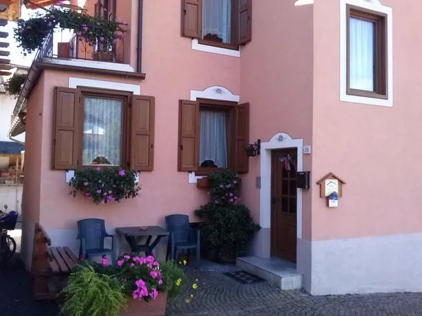 Casa Scalet - Image 1