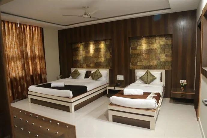 Hotel Park Palace - Image 1