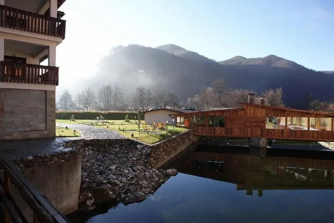 Eco Complex Smilyan - Image 1
