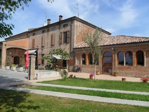 Ostello La Cascina - Image 1