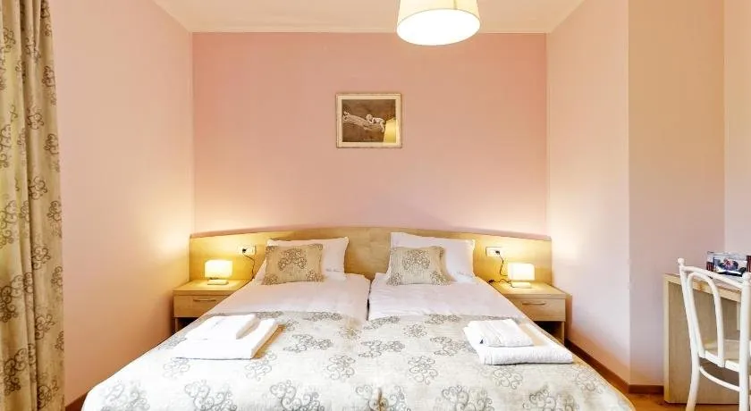 Spacious Villa Sany with Private Pool - Image 1