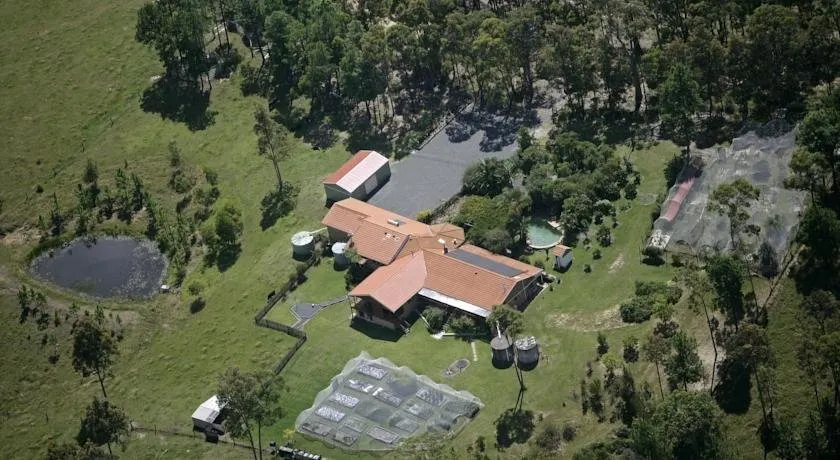 Lavender Grove Farm Bb - Image 1