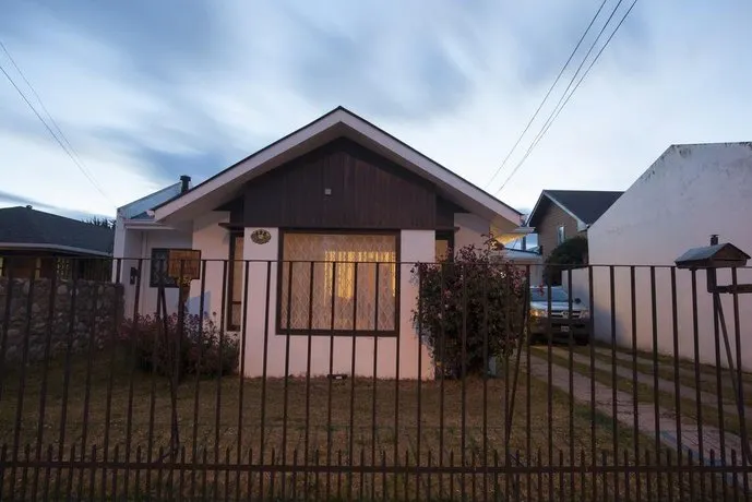 Hostal Entre Avenidas - Image 1