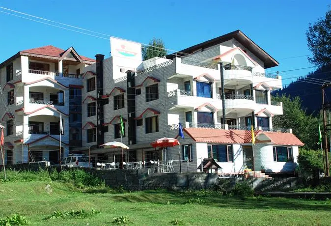 Hotel Apple Paradise - Image 1