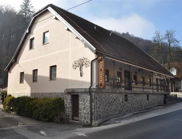 Framski Hram Guest House - Image 1