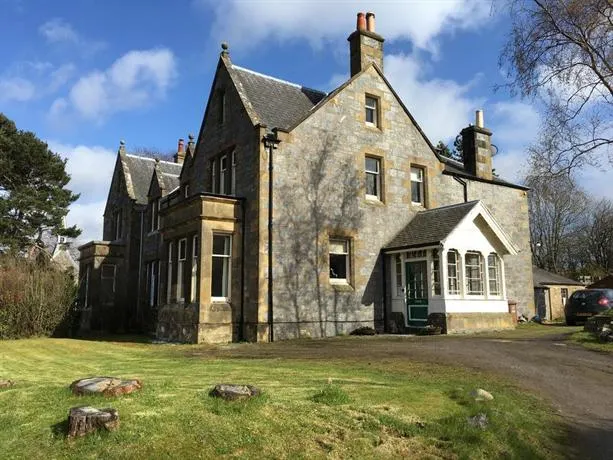 Conval House Bed And Breakfast - Image 1