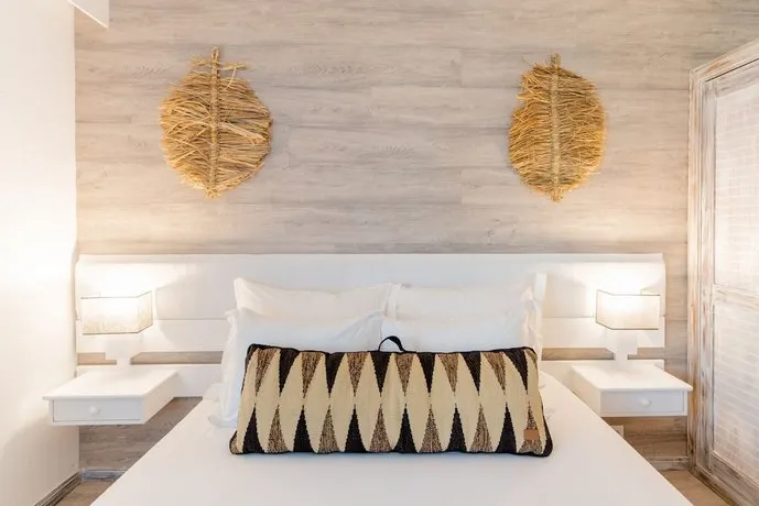 Luamar Aparthotel - Image 1